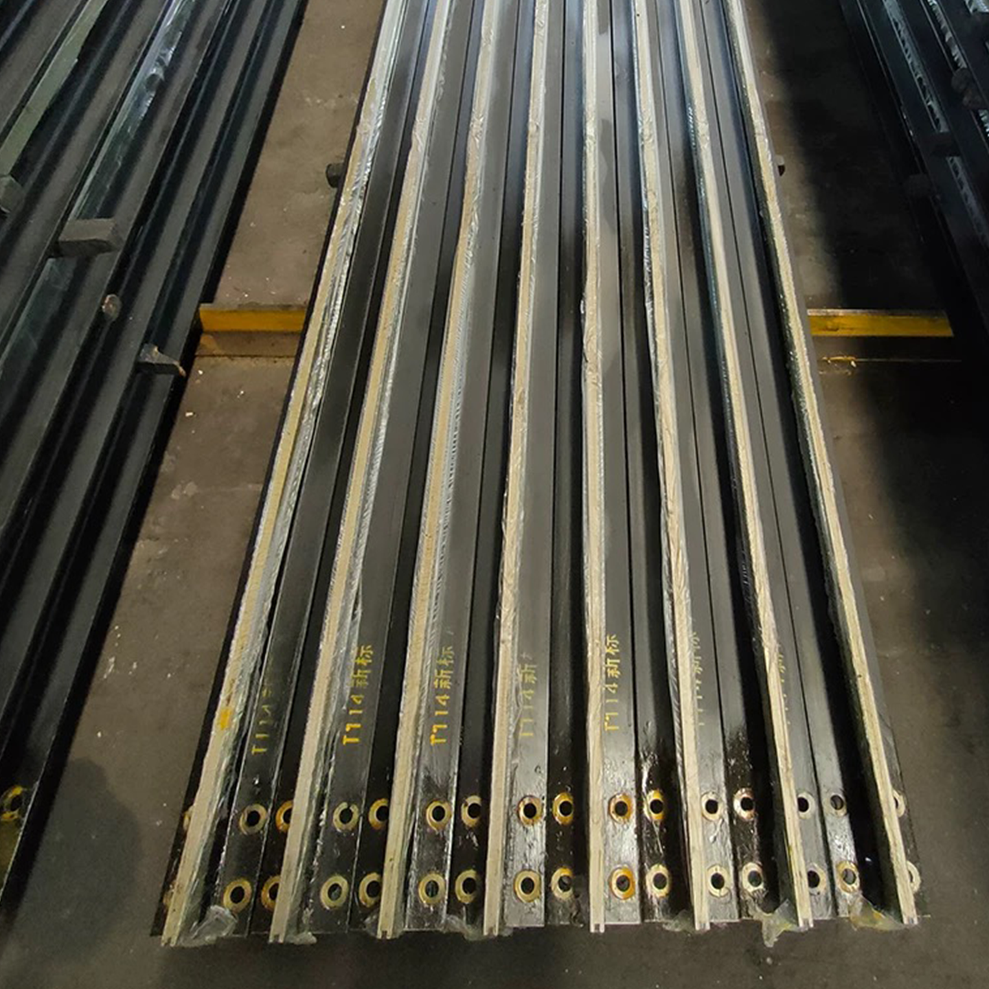 导轨4.png 导轨4.png