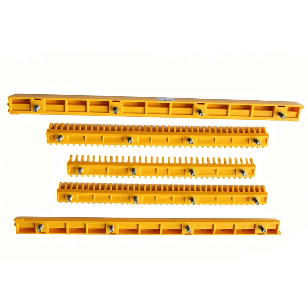 Hitachi Escalator Step Border 33030115-L/R H2100217 33041714-M | Step Demarcation Strip