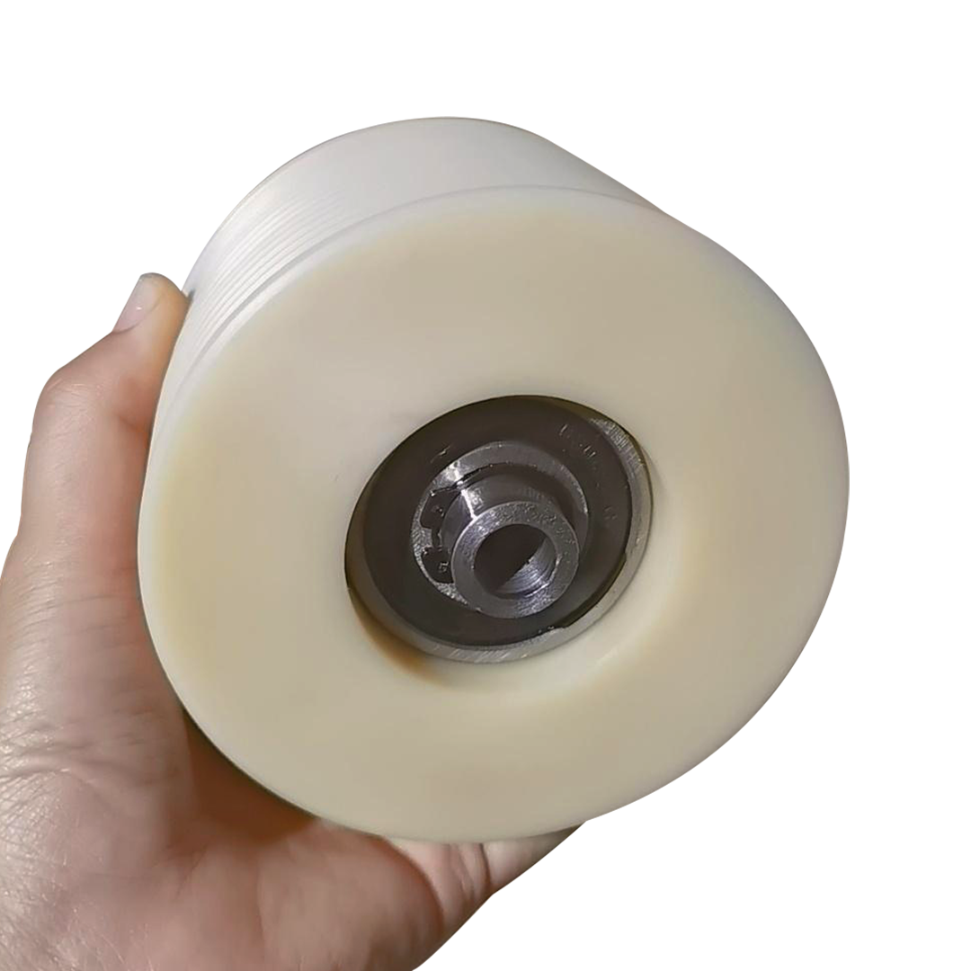 Heavy-Duty Thyssen Escalator Idler Wheel, Polyamide Roller with Integrated Shaft